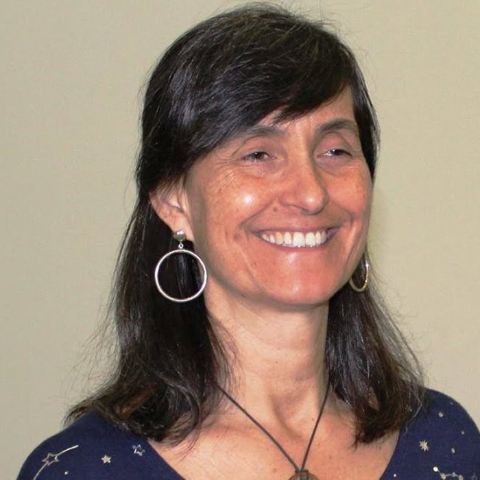 Profa. Nadja Magalhães (UNIFESP), associada da SBF, discutirá espaço-tempo na Alemanha
