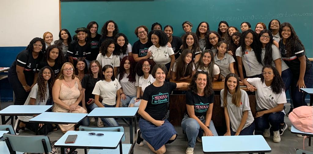 Projeto Tem Meninas no Circuito leva meninas periféricas à universidade